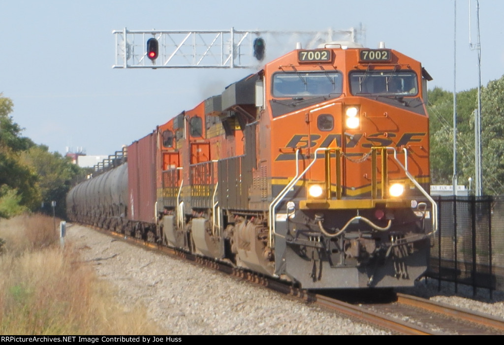 BNSF 7002 East